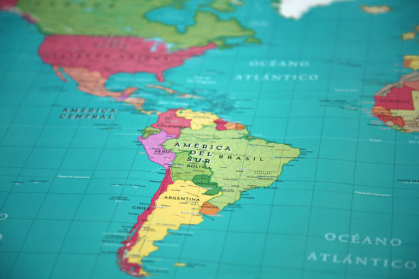 Planisferio mundial político y físico